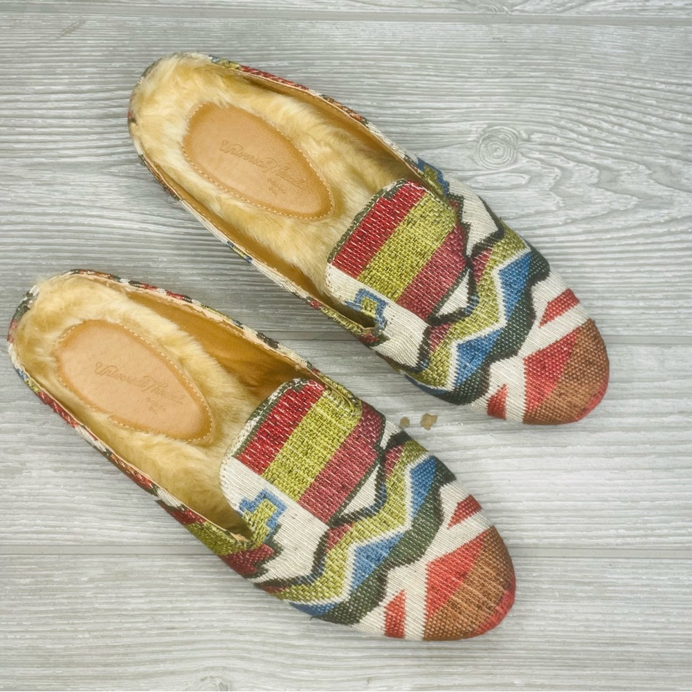 Universal Threads Mules Slides Woman’s 7 Aztec Ta… - image 1